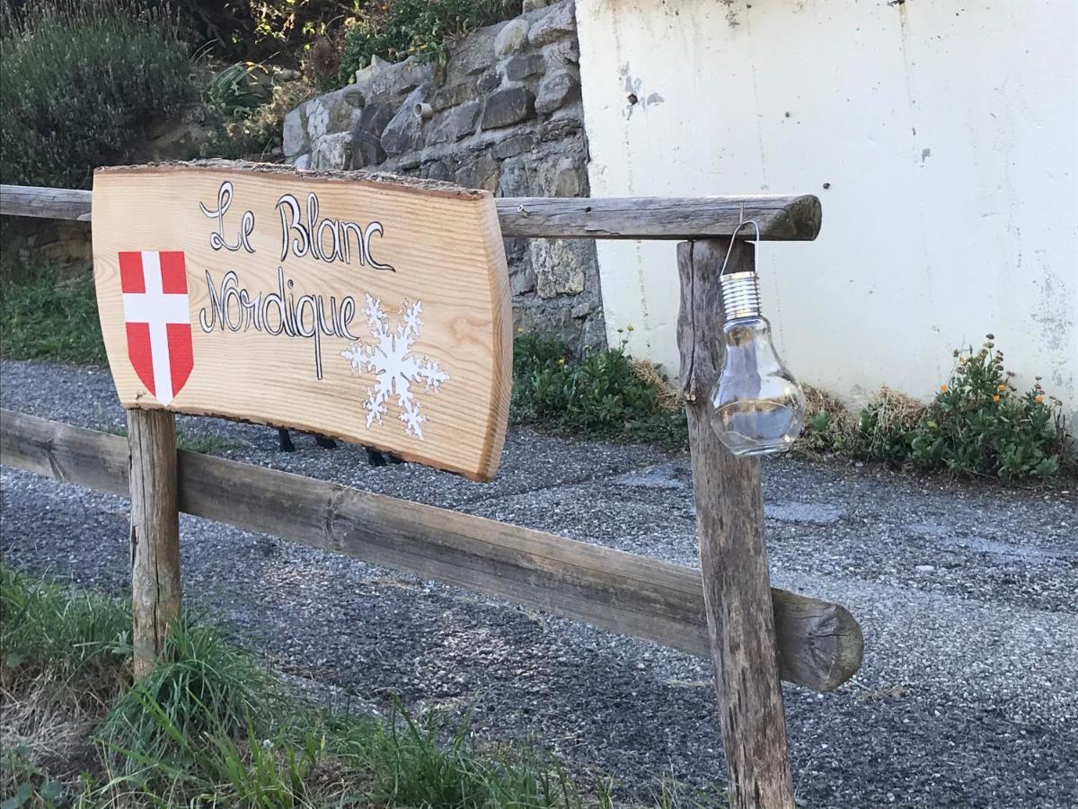 Le Blanc Nordique Villa Le Bouchet-Mont Charvin Екстериор снимка